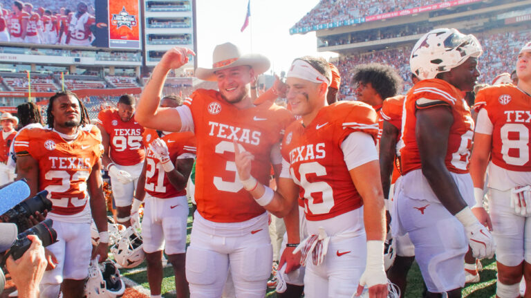 Texas Longhorns (-7.5) vs. Michigan Wolverines