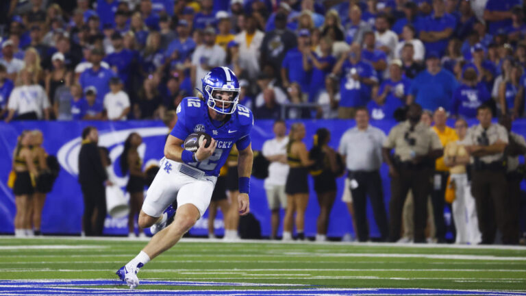 South Carolina Gamecocks vs. Kentucky Wildcats (-10)