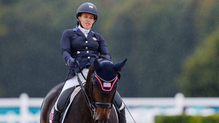 Rebecca Hart: Gold Medal in Women's Individual Freestyle Grade III
