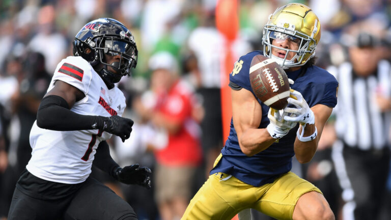 Northern Illinois Huskies 16 - #5 Notre Dame Fighting Irish 14