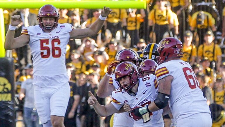 Independence Bowl: Iowa State (Big 12 #4) vs. Illinois (Big Ten #9)