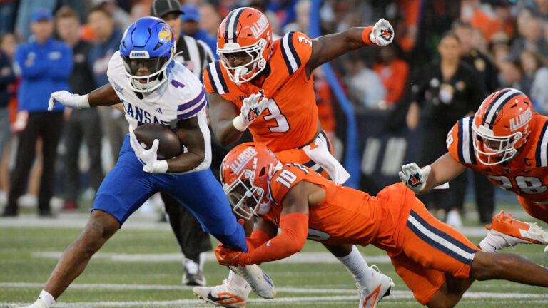 4. Illinois Secures a Huge Swing Game Win