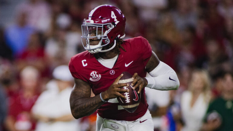 Alabama Crimson Tide (-16.5) vs. Wisconsin Badgers