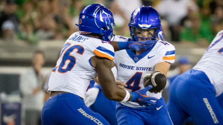 Boise State Moves into the Top 25