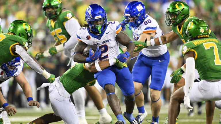 Oregon Needs to Bolster Its Defensive Front