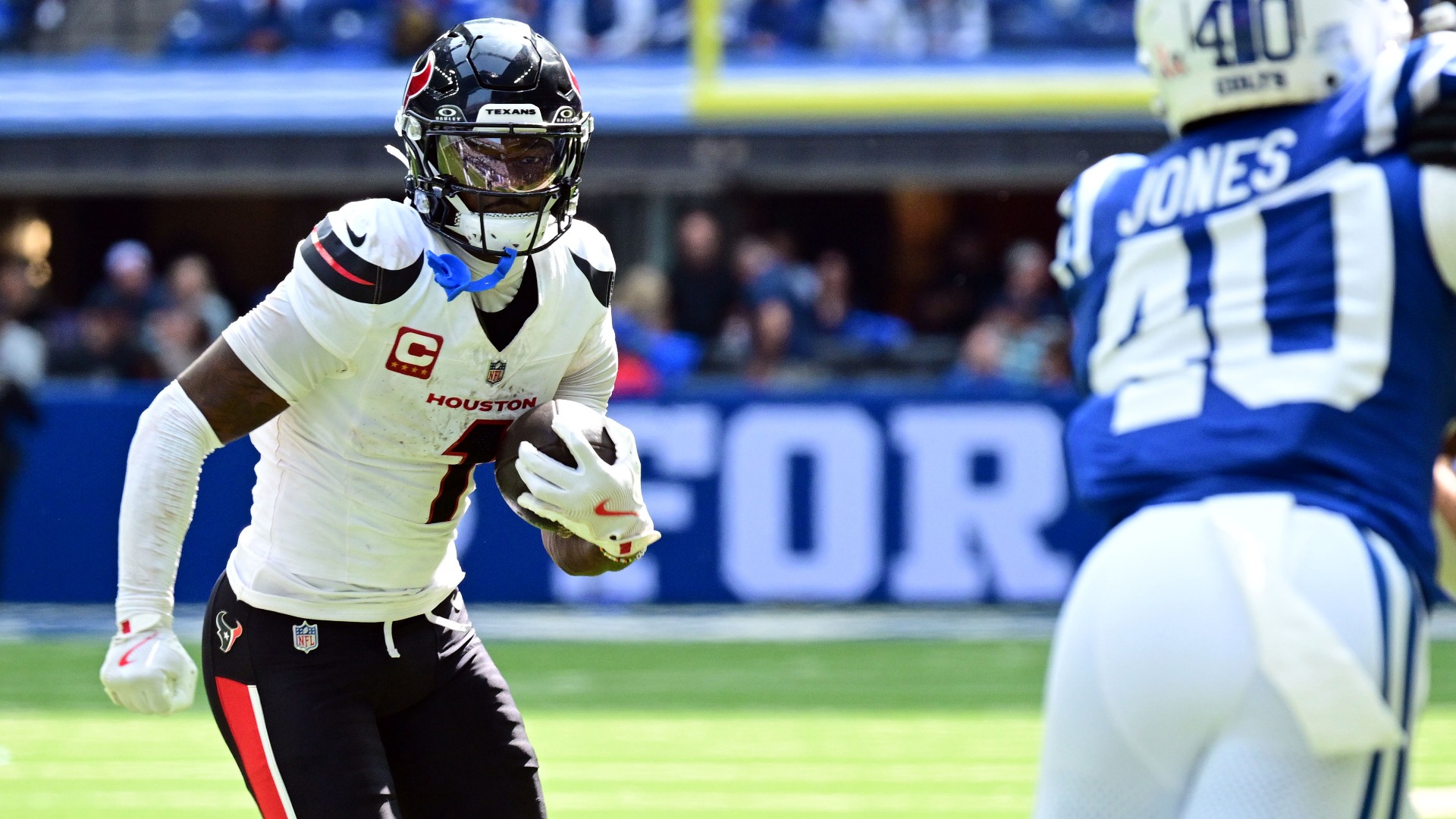 Bears @ Texans: Stefon Diggs Under 53.5 Receiving Yards (-114)