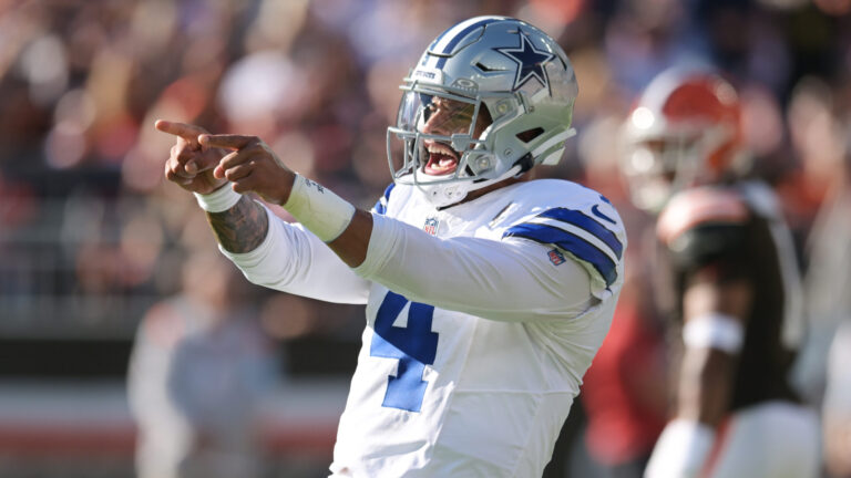 New Orleans Saints vs. Dallas Cowboys (-6.5)