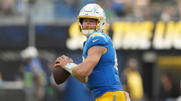 QB Justin Herbert, Los Angeles Chargers