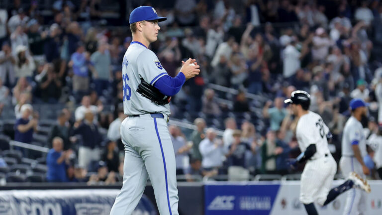 Kansas City Royals’ Bullpen Struggles in the Postseason Race