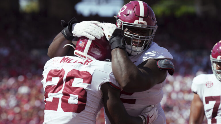 6. Alabama Crimson Tide vs. 11. Penn State Nittany Lions