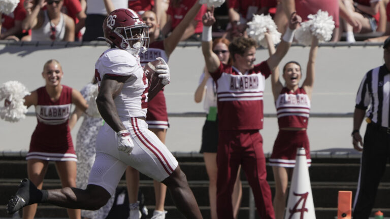 6. Alabama Crimson Tide vs. 11. Penn State Nittany Lions