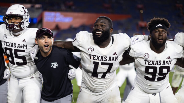 Bowling Green Falcons vs. No. 25 Texas A&M Aggies (-22.5)