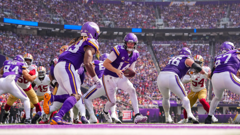 Aaron Jones is a Great Addition to the Vikings' Offense