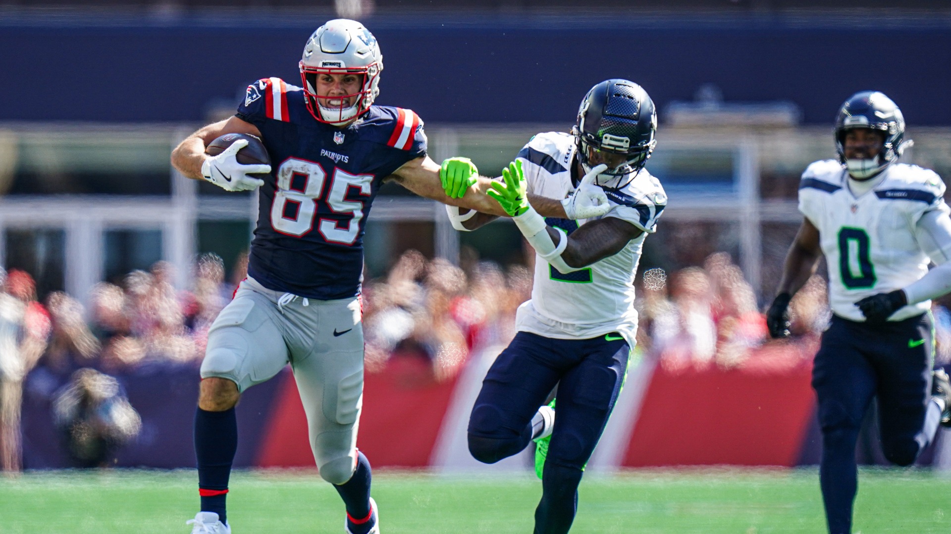 TE: Hunter Henry - New England Patriots (10.3% rostered)