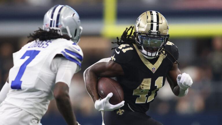 Alvin Kamara OVER 67.5 Rushing Yards (-113)