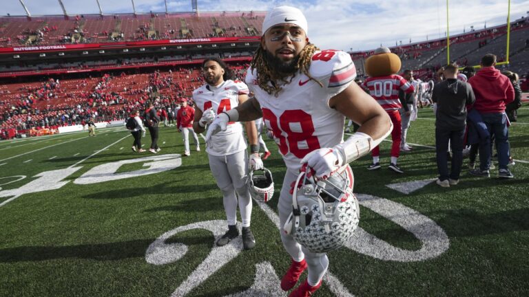 Rose Bowl: (2) Ohio State (Big Ten Champion) vs. Winner of Penn State at Ole Miss