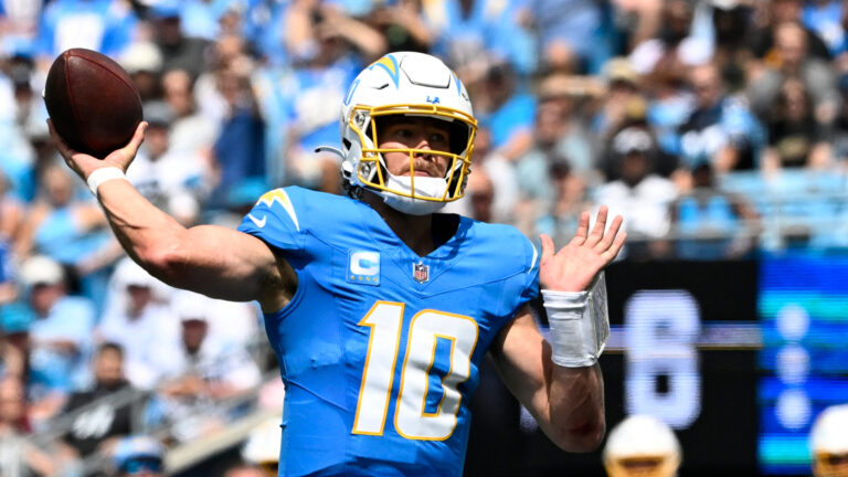 QB Justin Herbert, Los Angeles Chargers