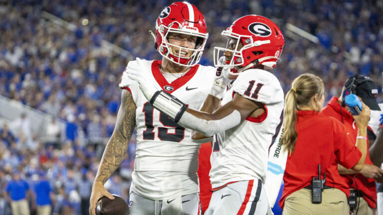 No.2 Georgia Bulldogs (-2.5) vs. No. 4 Alabama Crimson Tide