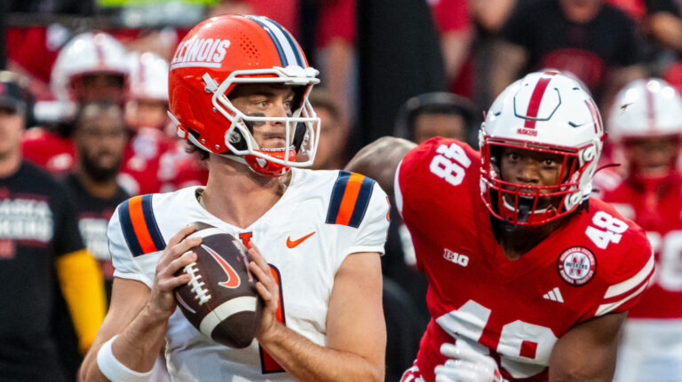 4. Luke Altmyer, QB, Illinois