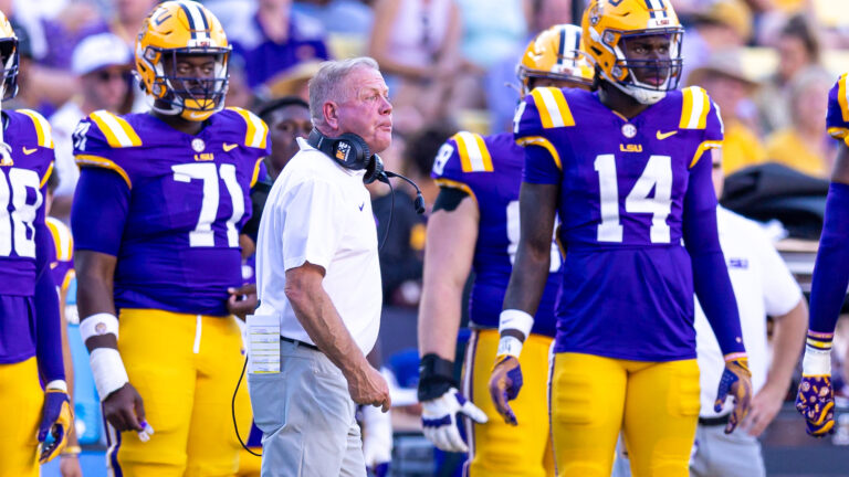 South Alabama Jaguars vs. No. 14 LSU Tigers (-21.5)