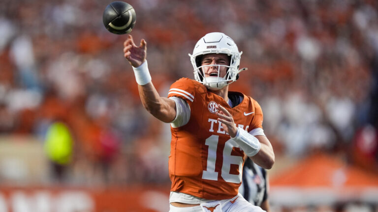 1. Texas Longhorns