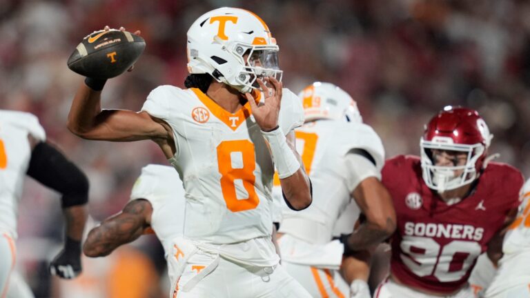 Tennessee Keeps Climbing