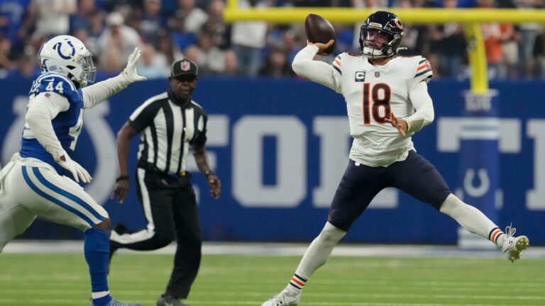 Los Angeles Rams vs. Chicago Bears (-2.5)