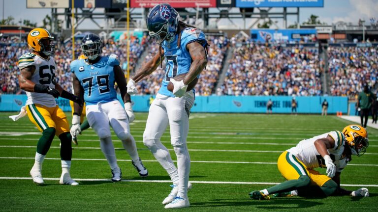 DeAndre Hopkins, Tennessee Titans