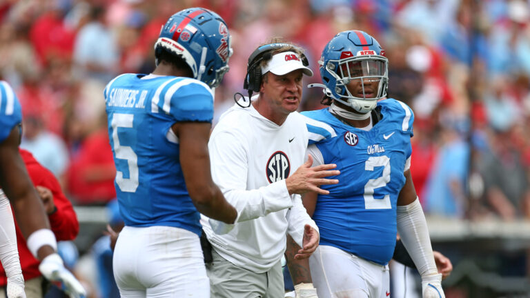 Ole Miss Rebels (4-1)