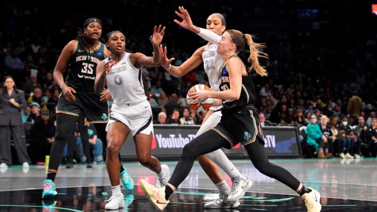 WNBA Semifinals: Aces vs. Liberty Game 2