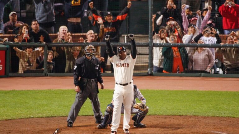 5. Barry Bonds - $752,467