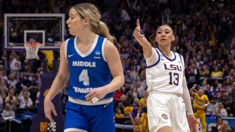 30. Last-Tear Poa (College Basketball)