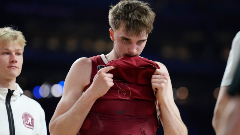 23. Grant Nelson - PF
