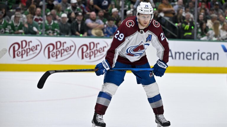 2. Nathan MacKinnon (Colorado)