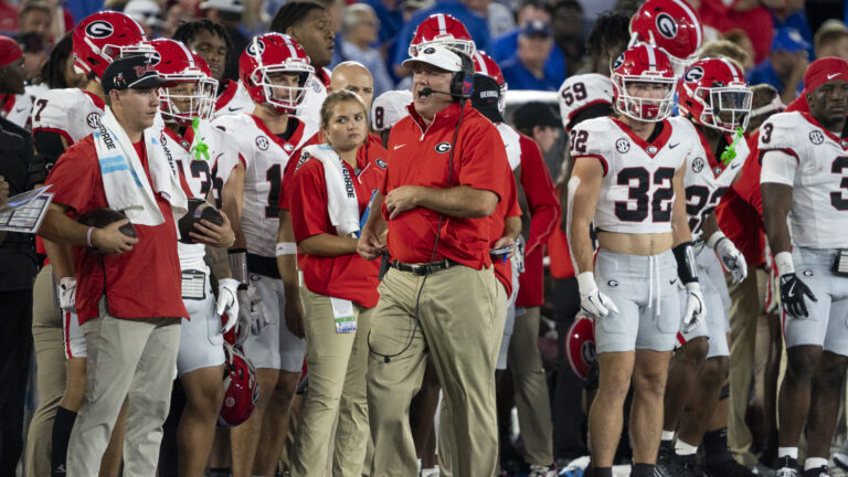 No. 5 Georgia Bulldogs vs. No. 1 Texas Longhorns (-4.5)