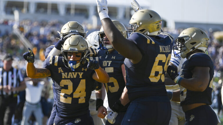 Week 11 - Navy Midshipmen 31 - South Florida Bulls 13
