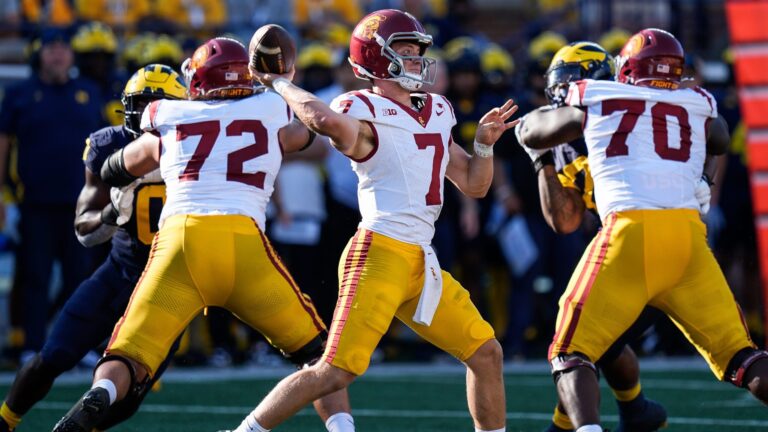 No. 11 USC Trojans (-8.5) vs. Minnesota Golden Gophers