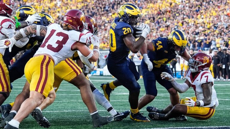 Week 4 - Michigan Wolverines 27 - USC Trojans 24