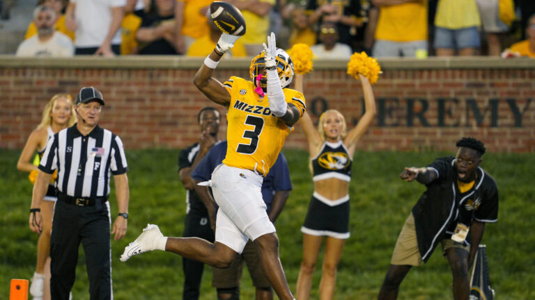 10. Week 6 - Missouri Tigers vs Texas A&M Aggies