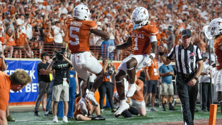 1 Seed: Texas Longhorns 
