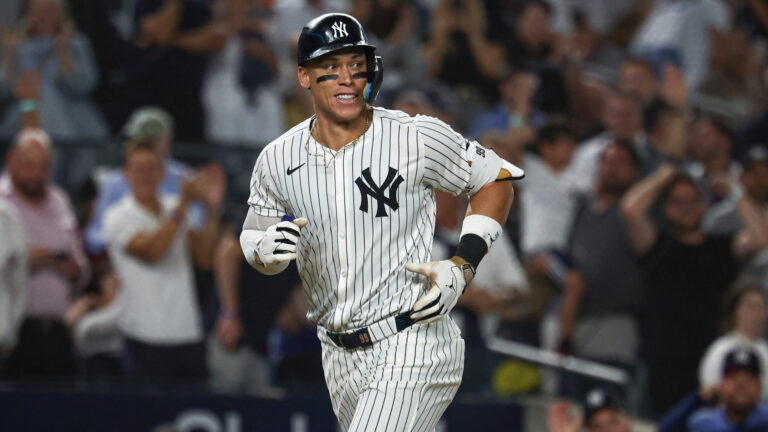 2. Philadelphia Phillies vs. New York Yankees