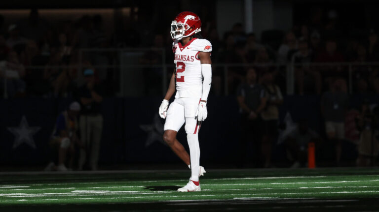 2. (tied) Arkansas Razorbacks: 5-1 ATS