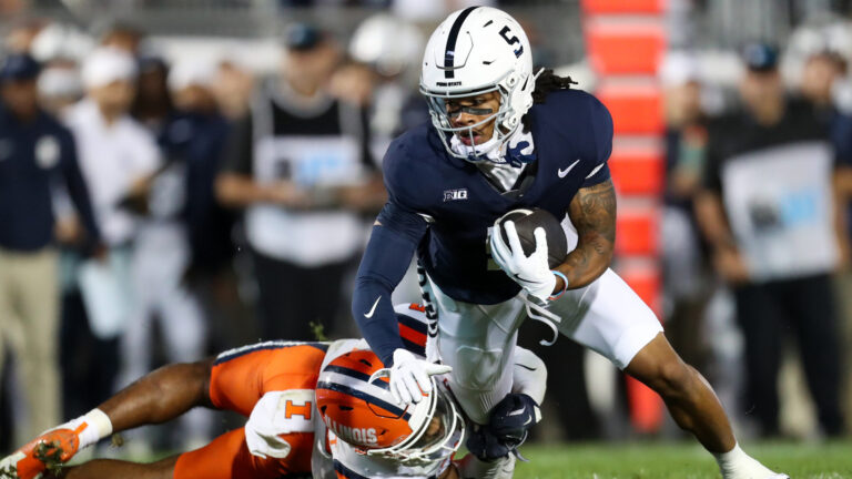 8. Oregon Ducks vs. 9. Penn State Nittany Lions