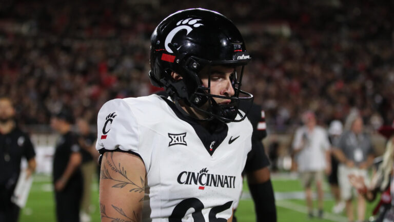Liberty Bowl: Cincinnati vs. Maryland