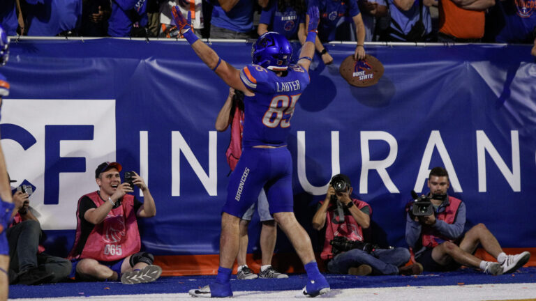 Week 14 - Oregon State Beavers 20 - Boise State Broncos 34