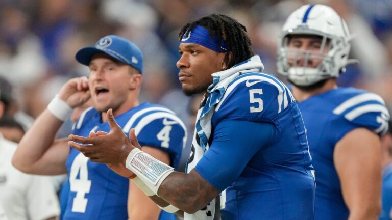 Miami Dolphins vs. Indianapolis Colts (-3)