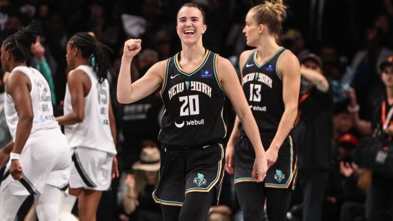 Prop Bet: Sabrina Ionescu OVER 19.5 Points (+100)