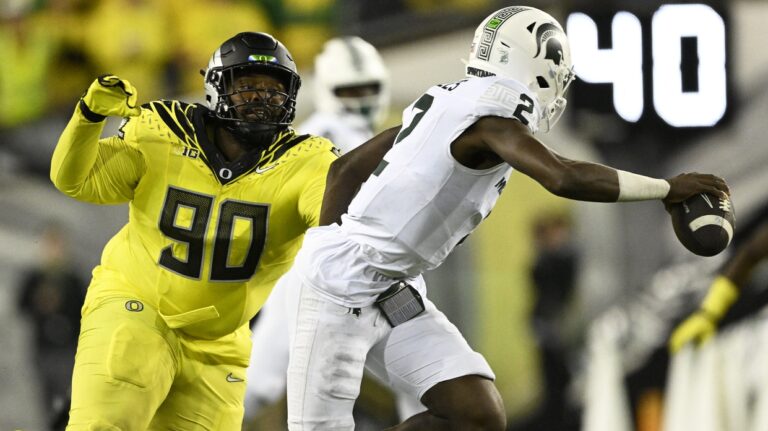 MICHIGAN STATE SPARTANS (3-3, 1-2)