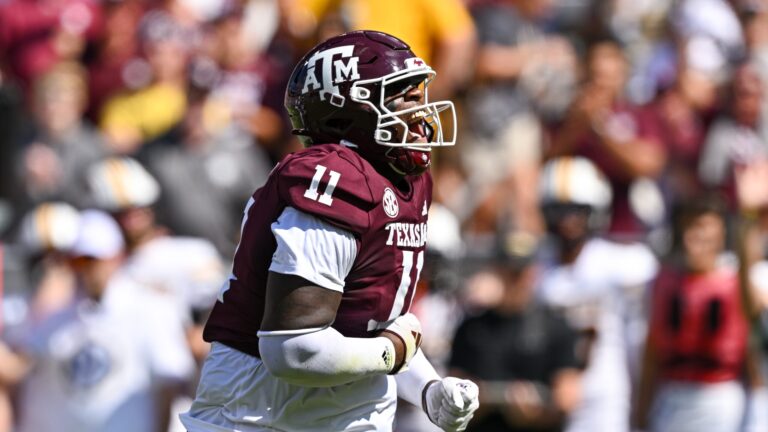 22) Tampa Bay Buccaneers- DL Nic Scourton, Texas A&M