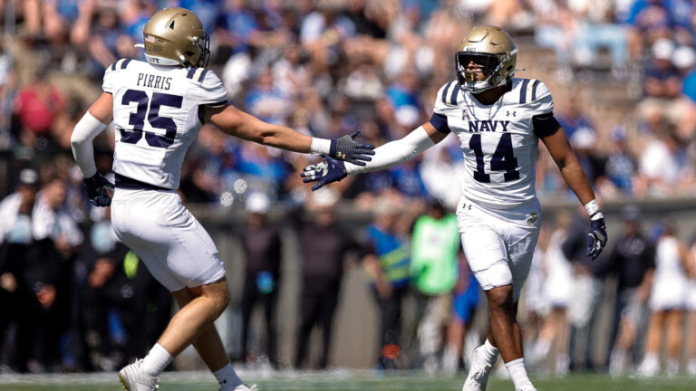 Charlotte 49ers vs. No. 25 Navy Midshipmen (-16.5)